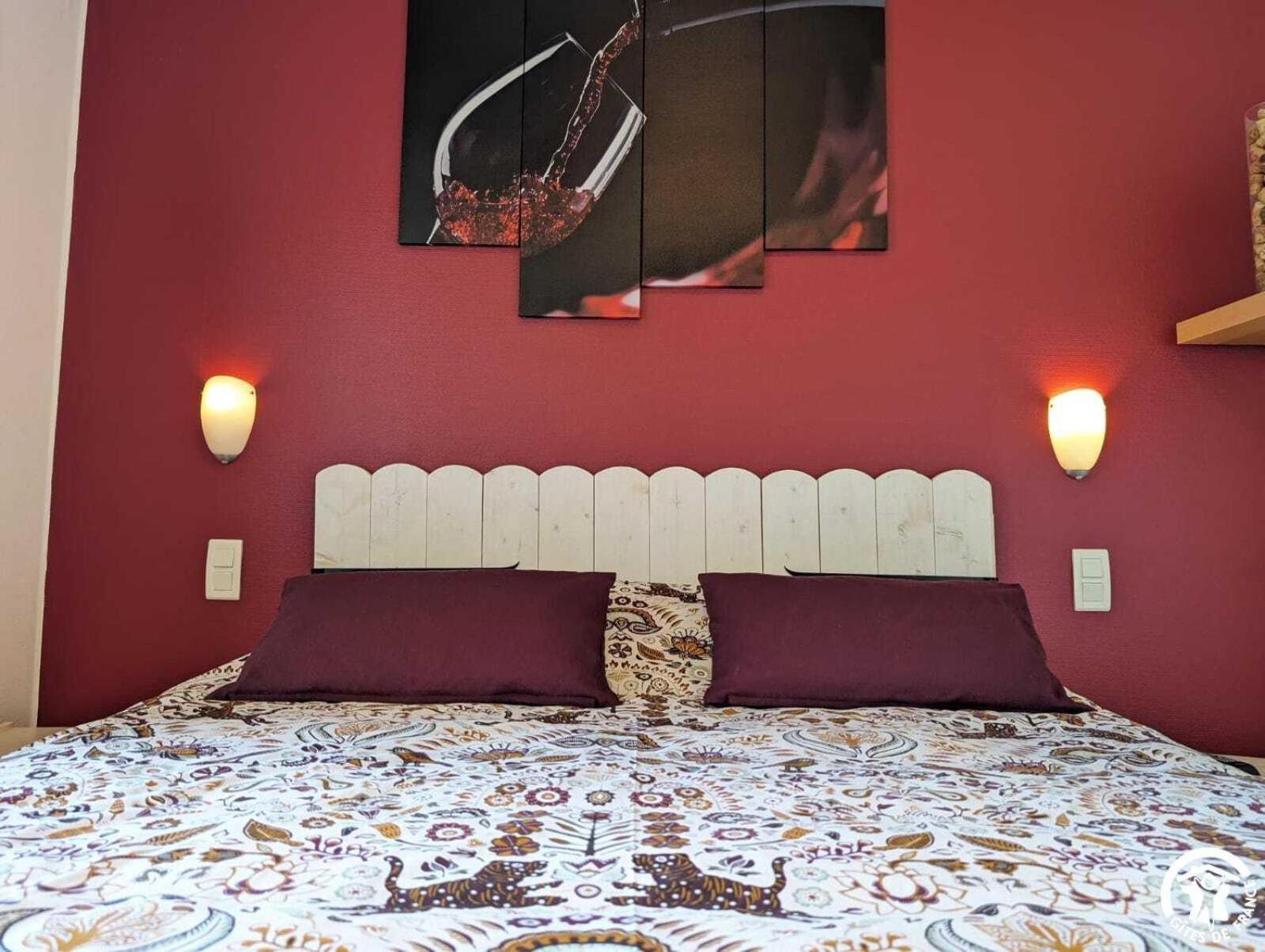 Bed and Breakfast La Maison Millesime La Caunette Exteriér fotografie