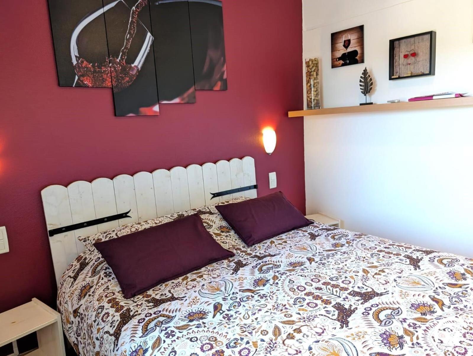 Bed and Breakfast La Maison Millesime La Caunette Exteriér fotografie